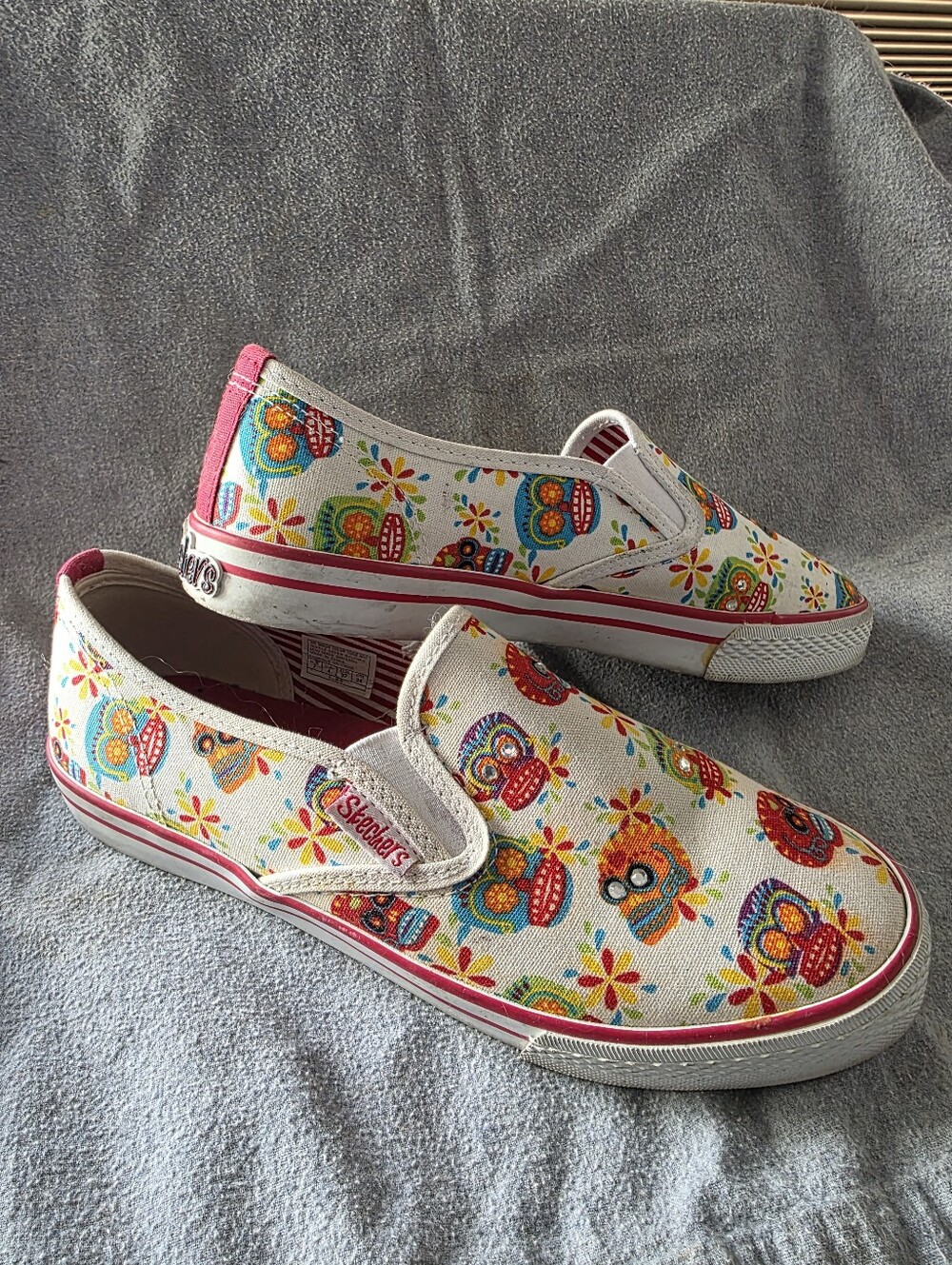 Skechers Cali Sugar Skull Loafer Sneaker Size 7